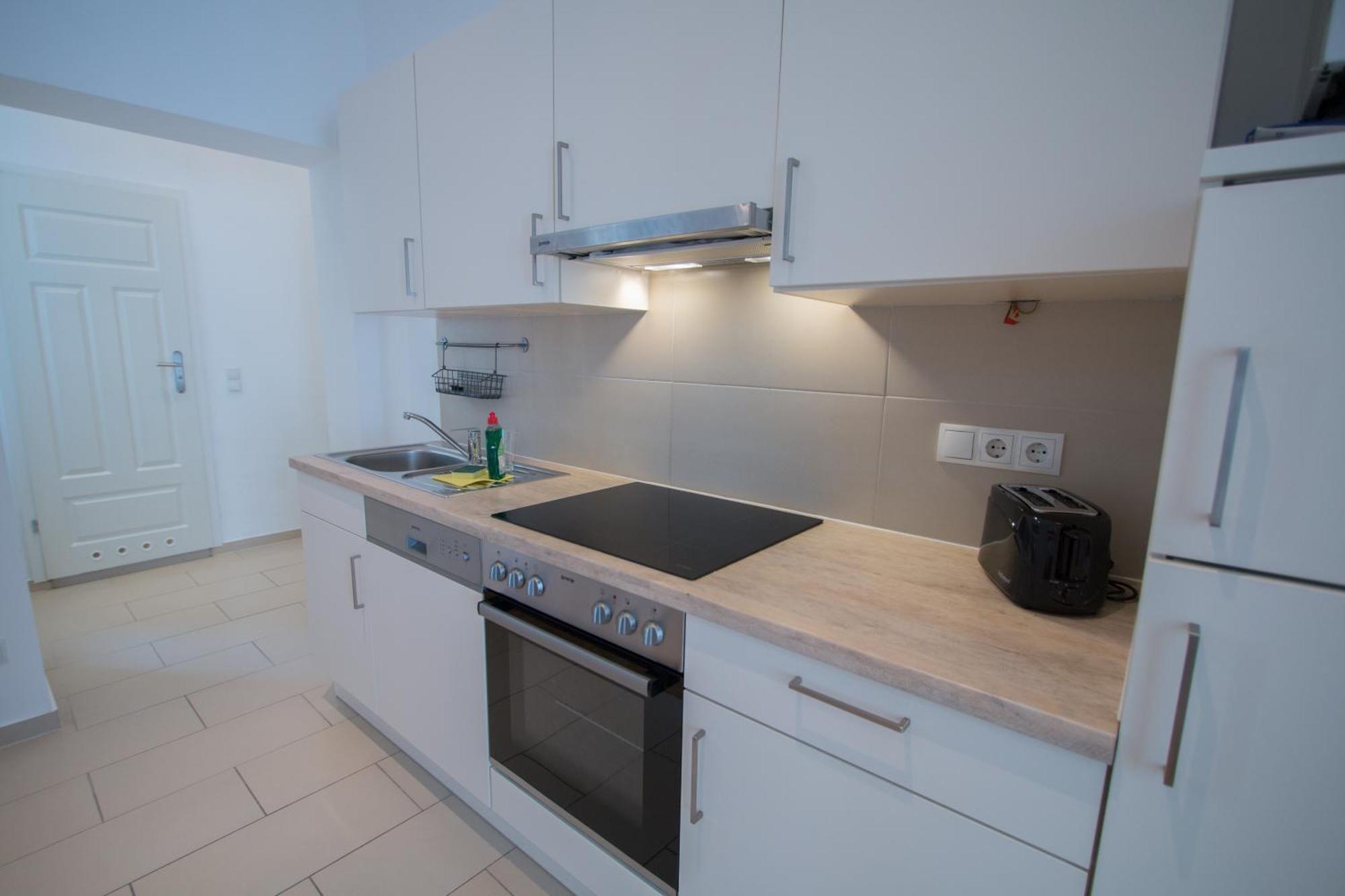 Porzellangarten Apartment I Contactless Check-In Vienna Esterno foto